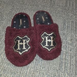 Harry Potter Burgundy Fuzzy Slippers